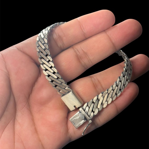 Handmade 925 Sterling Silver Herringbone Bracelet, 9 Inch, 36.7g